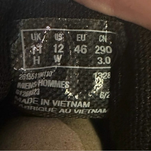 Men’s new waterproof Clarks size 12W - Picture 3 of 8